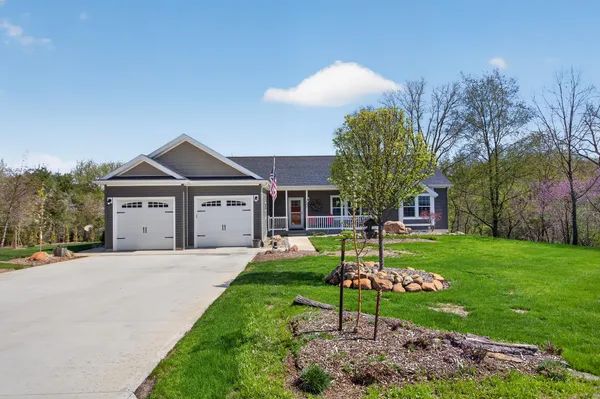 $499,900 | 14840 Killorglin Lane, Cement City, MI 49233