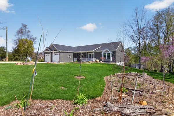 $499,900 | 14840 Killorglin Lane, Cement City, MI 49233