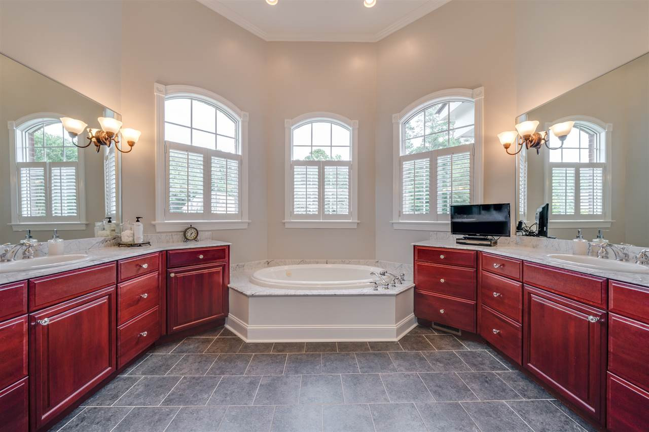 2824 Brenfield Drive Raleigh, NC 27606 - Photo 16 of 30 Photo 16