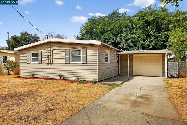 a backyard of a house