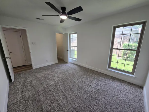 $2,500 | 553 Doral Place, Garland, TX 75043
