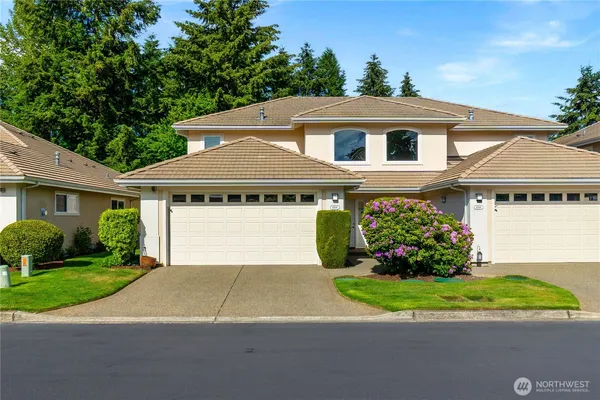 $569,900 | 6936 Fairway Lane Southeast, Olympia, WA 98501