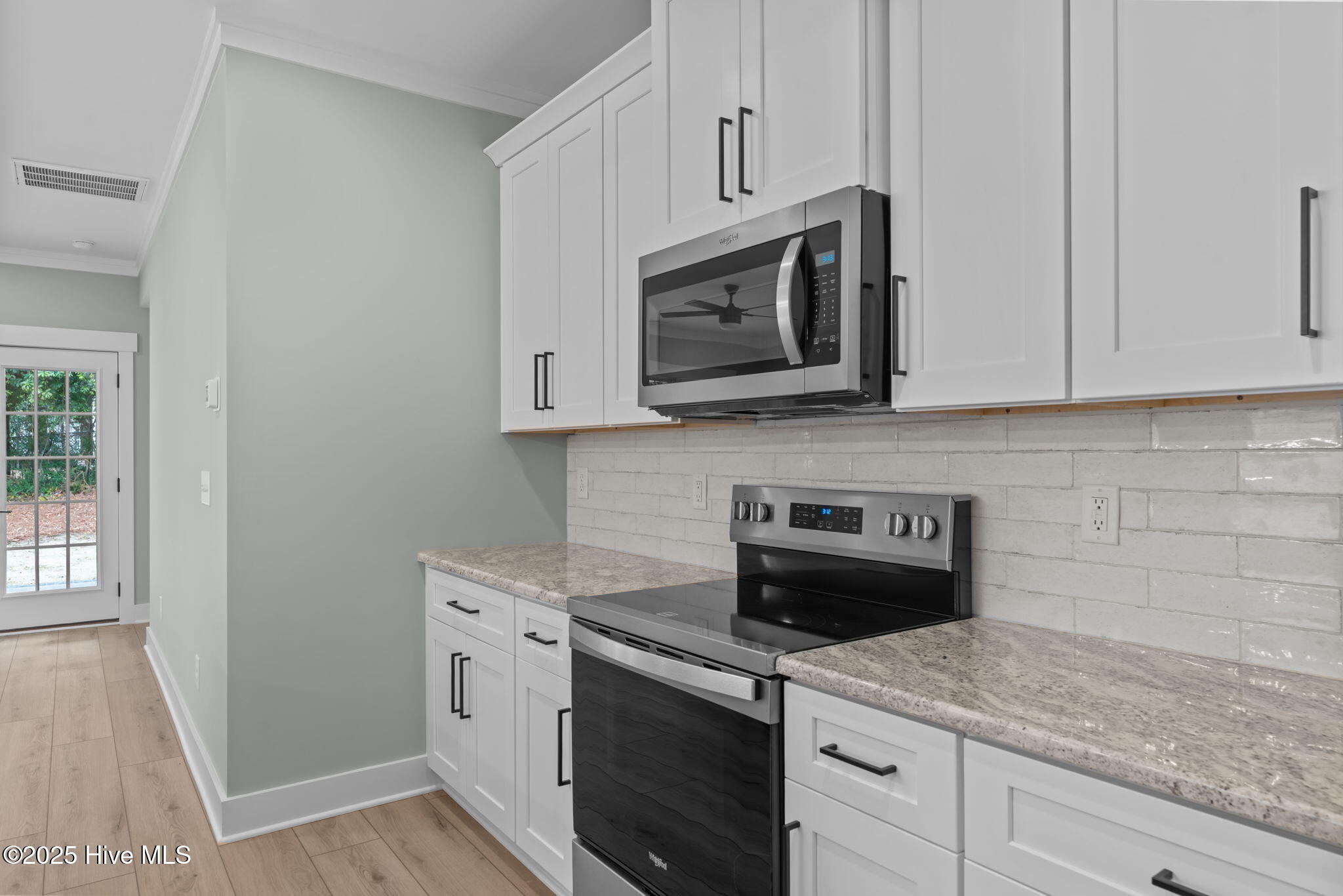 406 Summit Street Aberdeen, NC 28315 - Photo 13 of 42 Kitchen.3