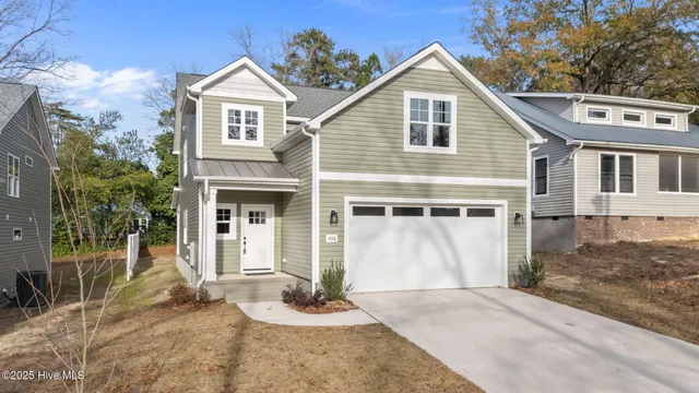 $447,500 | 406 Summit Street, Aberdeen, NC 28315