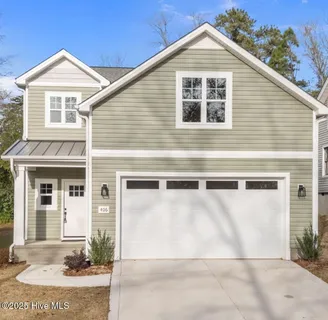 $447,500 | 406 Summit Street, Aberdeen, NC 28315