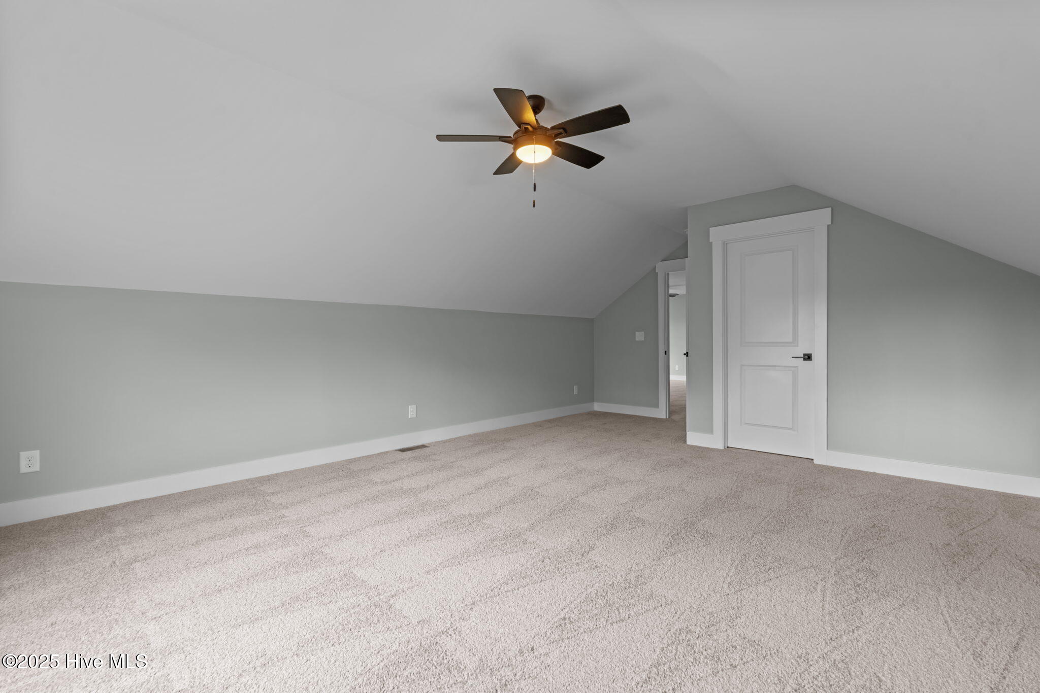 406 Summit Street Aberdeen, NC 28315 - Photo 29 of 42 Bonus Room.2