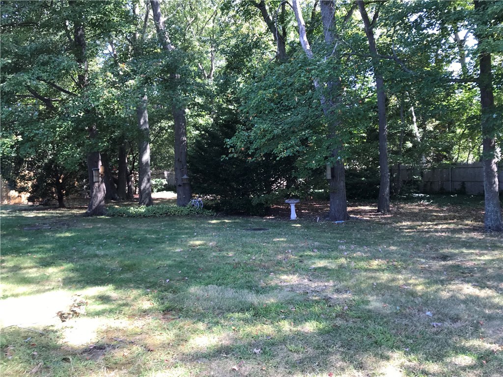 22 Glenbrook Road Warwick, RI 02889 - Photo 11 of 12