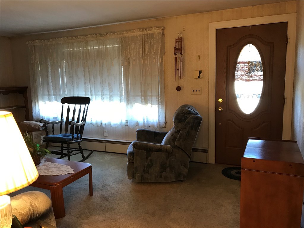 22 Glenbrook Road Warwick, RI 02889 - Photo 3 of 12