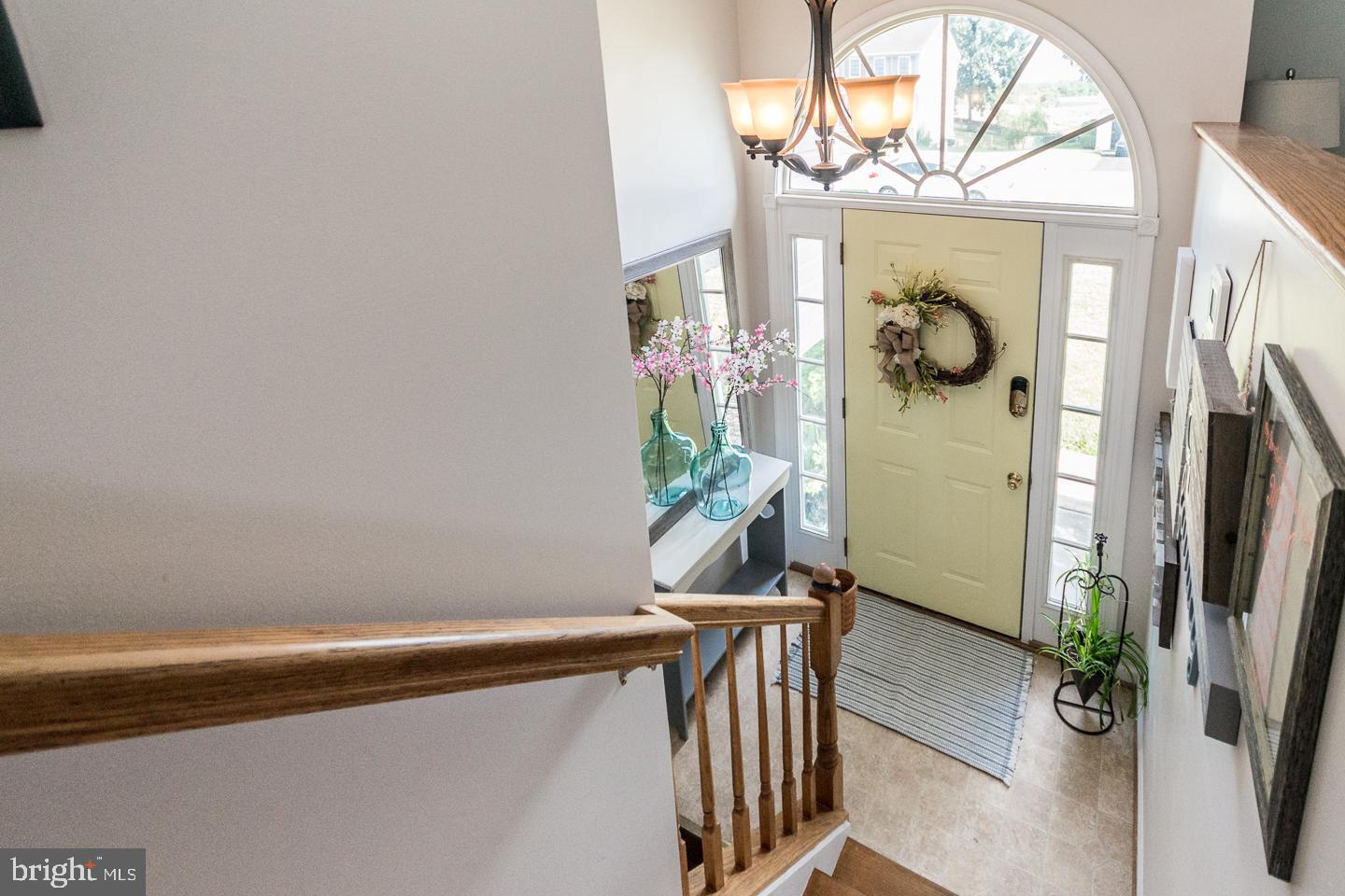 359 Oak Lee Drive Ranson, WV 25438 - Photo 4 of 39 Foyer