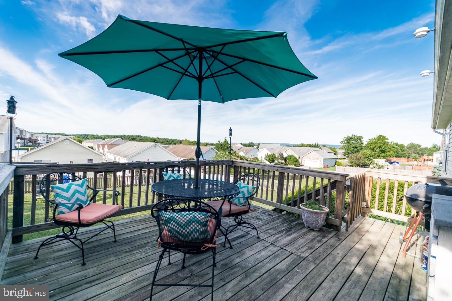 359 Oak Lee Drive Ranson, WV 25438 - Photo 36 of 39 Deck