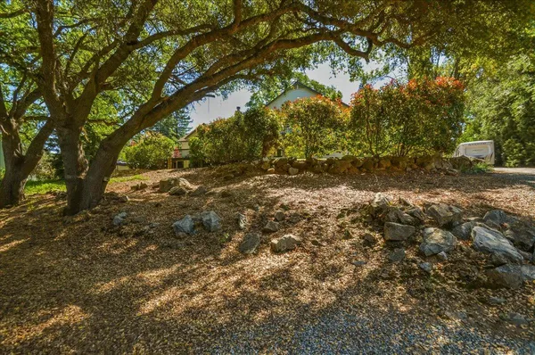 $875,000 | 320 Gopher Flat Road, Sutter Creek, CA 95685