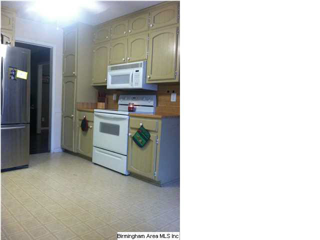 5808 Cofer Loop Dora, AL 35062 - Photo 8 of 21