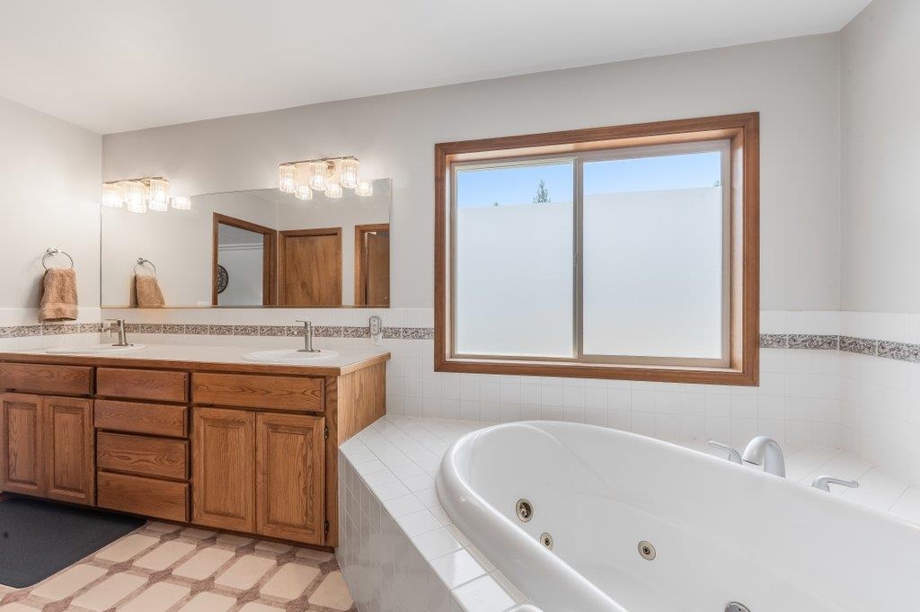 8217 West Rutter Parkway Spokane, WA 99208 - Photo 21 of 50