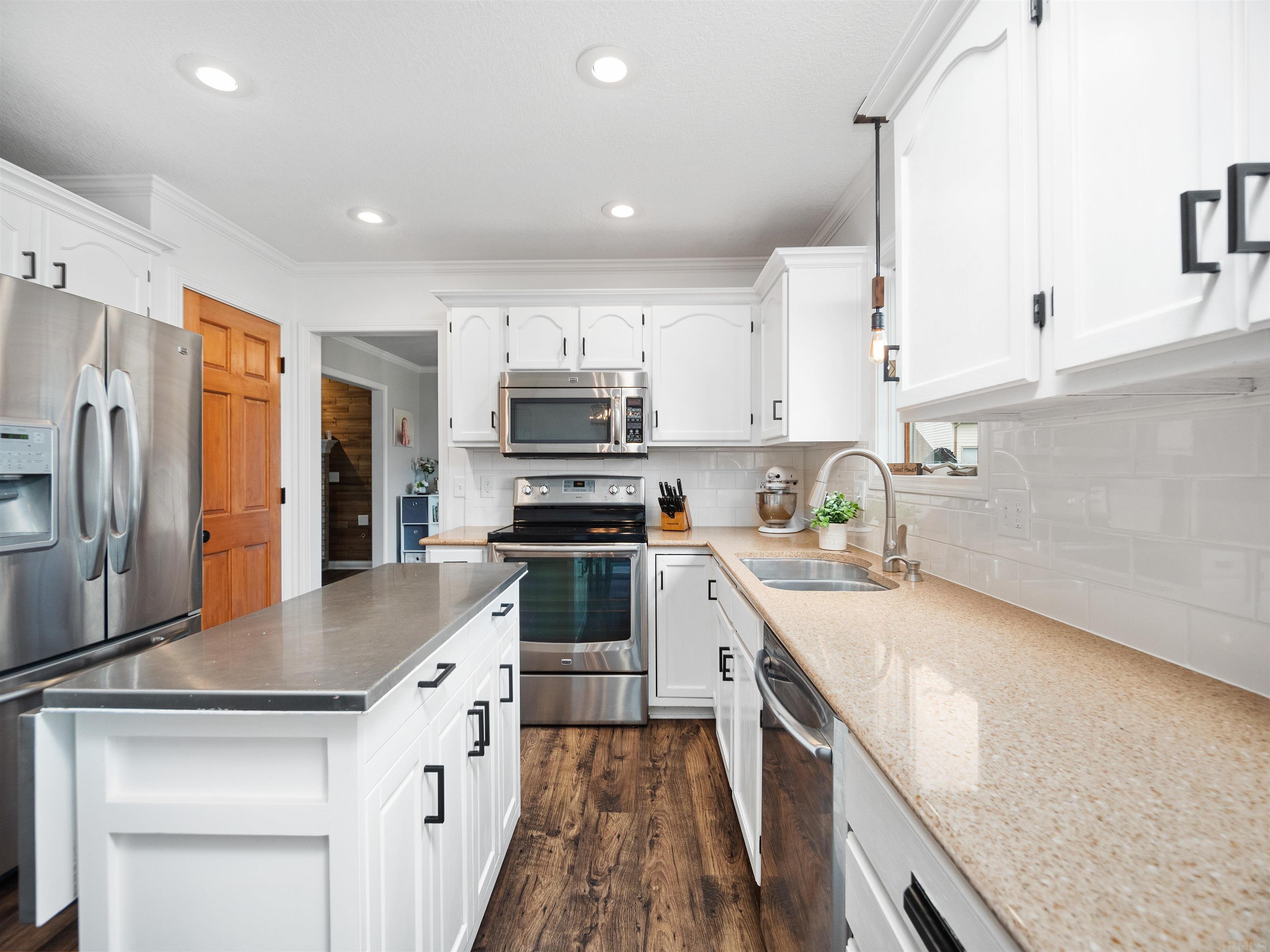 2918 Sweet Cider Road Fort Wayne, IN 46818 - Photo 16 of 35