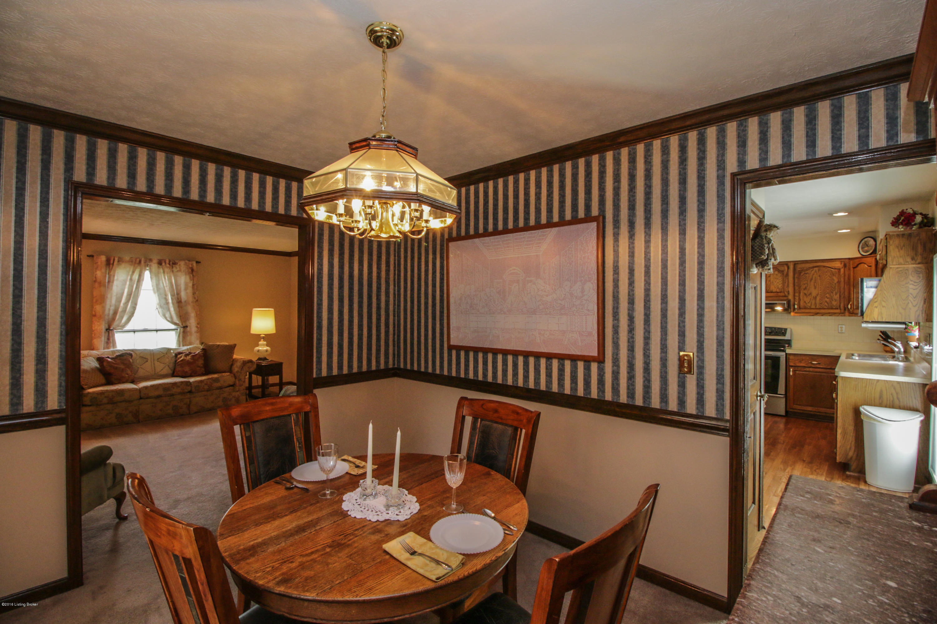 3008 Lexham Road Louisville, KY 40220 - Photo 13 of 58 22