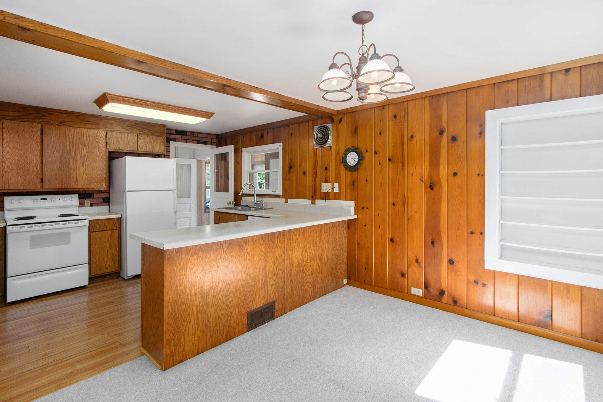 311 Bridge Road Allegan, MI 49010 - Photo 8 of 27 311Bridge_20