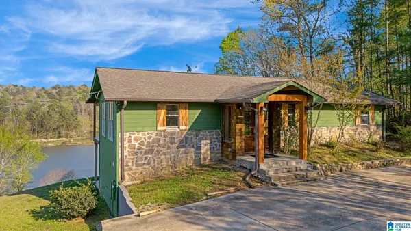 $550,000 | 243 Pine Ridge Road, Bessemer, AL 35023