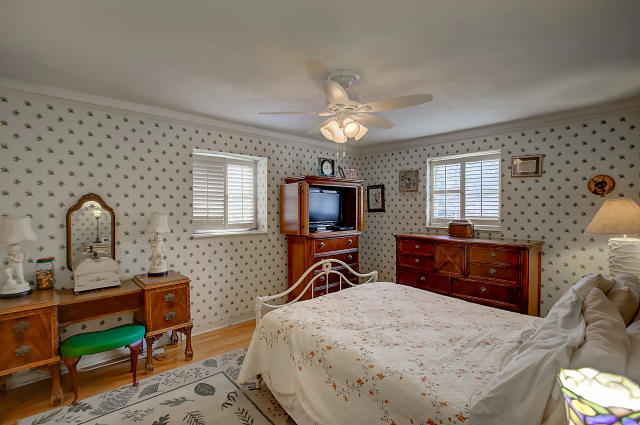 30 Manchester Road Charleston, SC 29407 - Photo 20 of 25 Master Bedroom