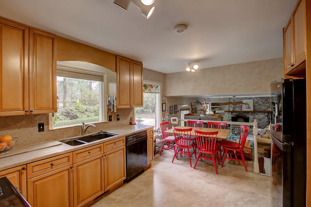 30 Manchester Road Charleston, SC 29407 - Photo 10 of 25 Kitchen