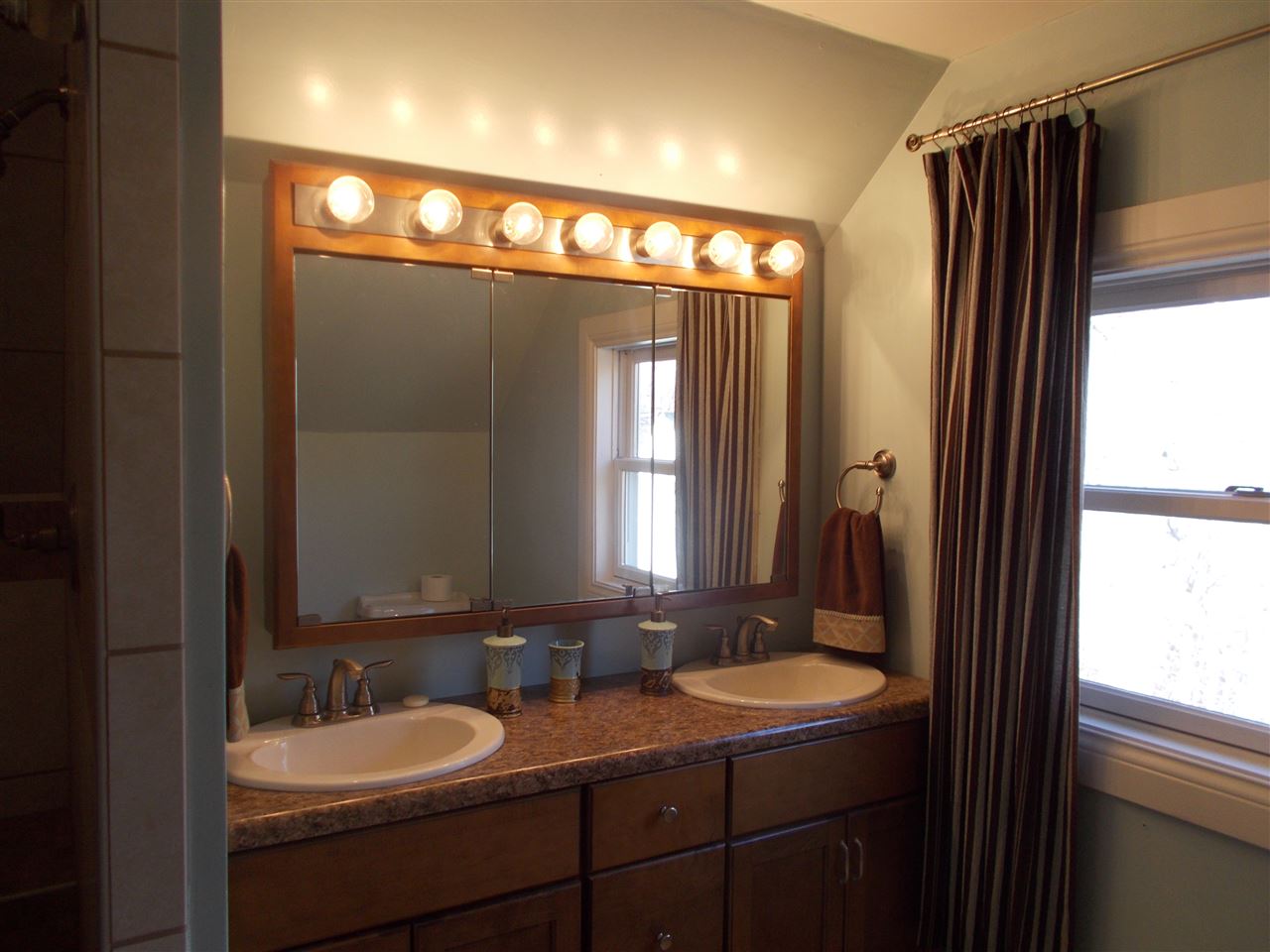 4516 Schwartz Road New Haven, IN 46774 - Photo 16 of 23 Gallery Image 16