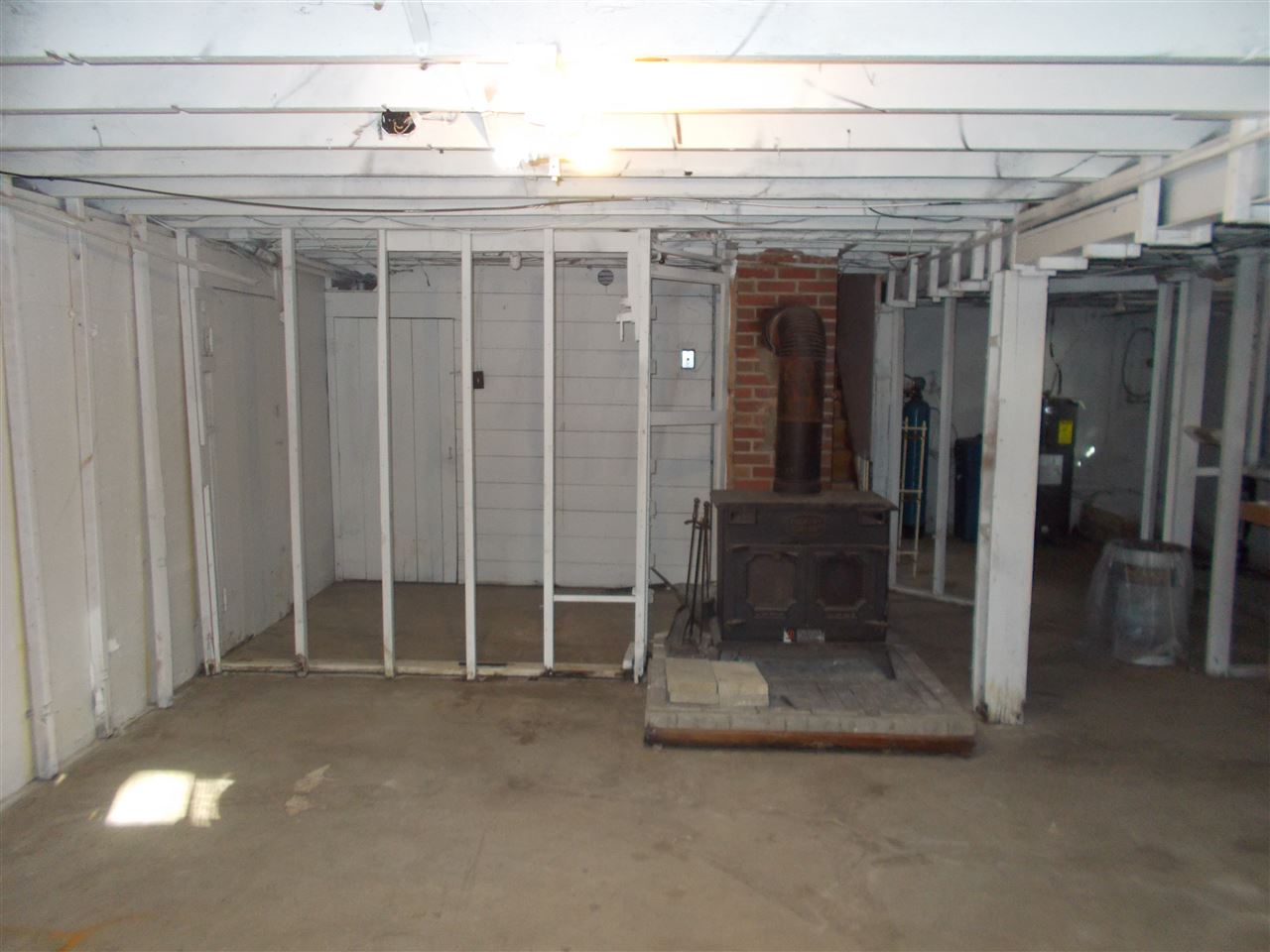 4516 Schwartz Road New Haven, IN 46774 - Photo 17 of 23 Gallery Image 17