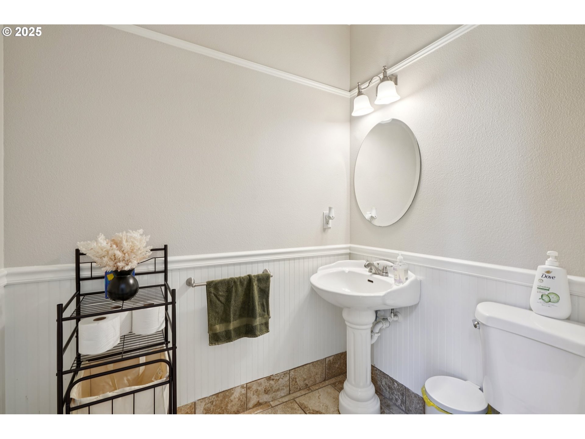 2144 Northwest 22nd Avenue Camas, WA 98607 - Photo 16 of 40 a bathroom with a sink and a mirror