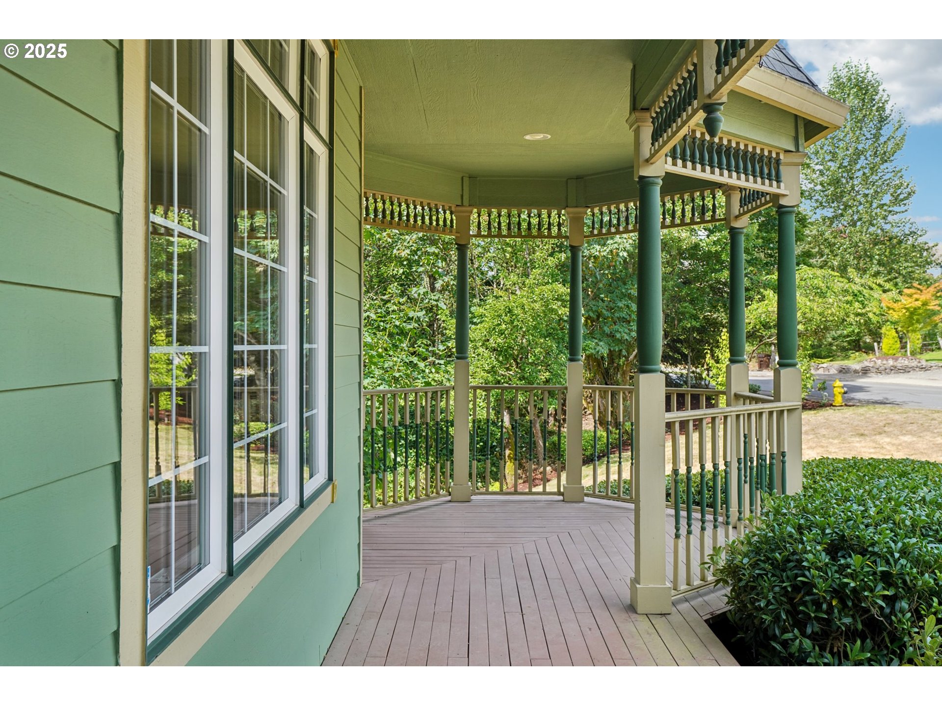 2144 Northwest 22nd Avenue Camas, WA 98607 - Photo 5 of 40 a view of front door and porch