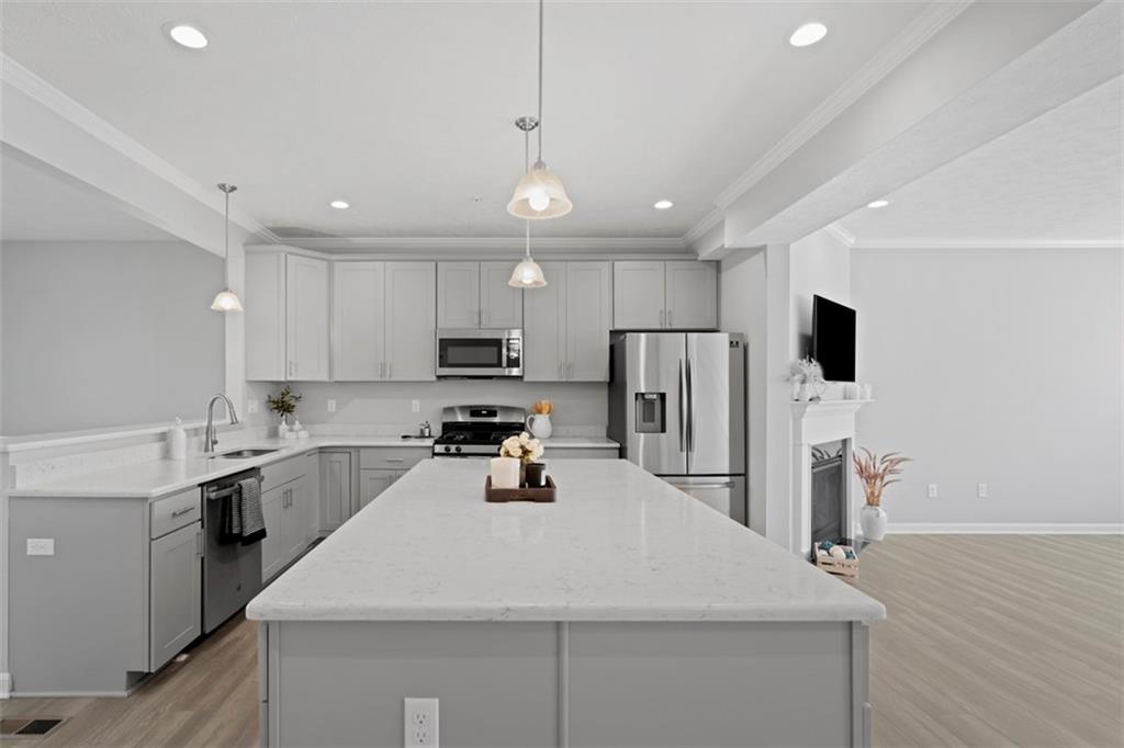 209 Lockheed Drive Coraopolis, PA 15108 - Photo 15 of 44