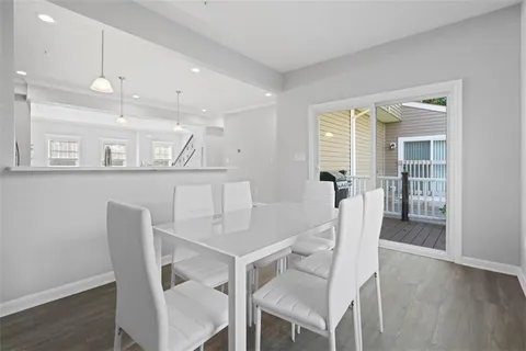 $347,500 | 209 Lockheed Drive, Coraopolis, PA 15108