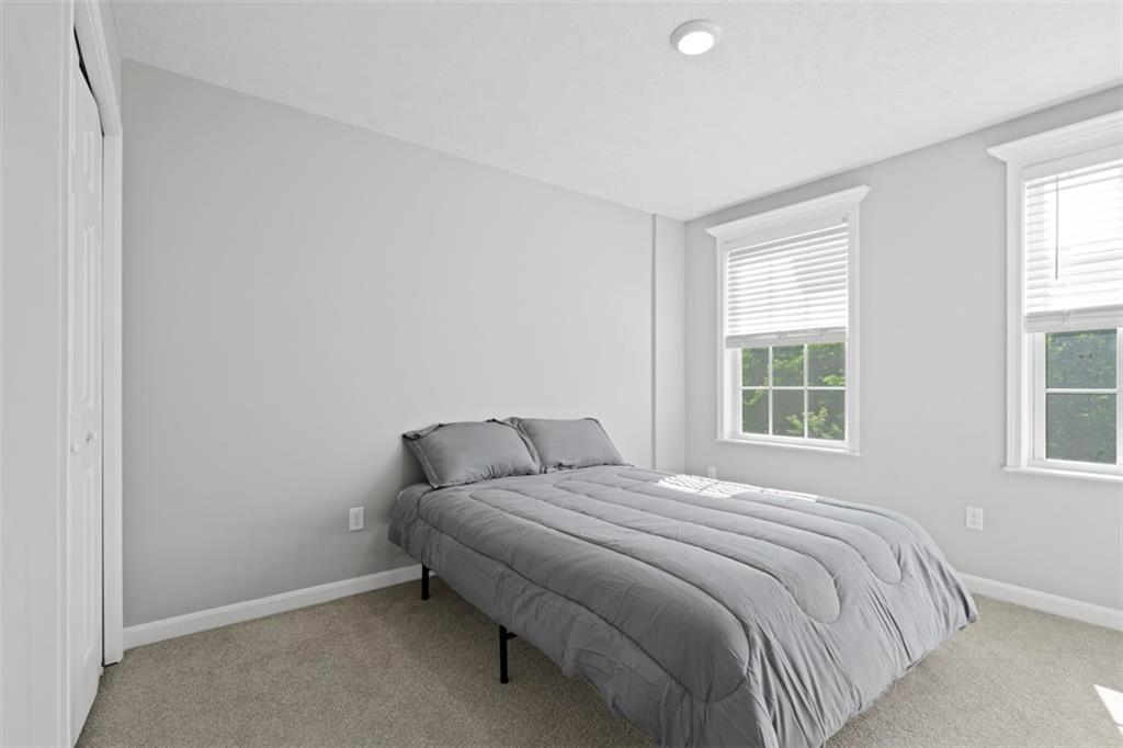 209 Lockheed Drive Coraopolis, PA 15108 - Photo 28 of 44