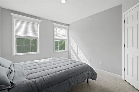 $347,500 | 209 Lockheed Drive, Coraopolis, PA 15108