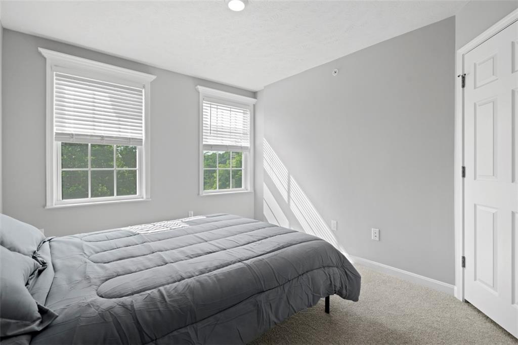 209 Lockheed Drive Coraopolis, PA 15108 - Photo 29 of 44