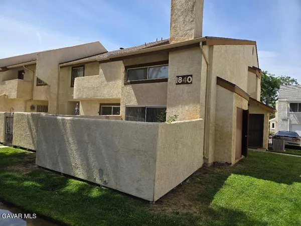 $219,000 | 1840 East Ave J2, Unit 7, Lancaster, CA 93535