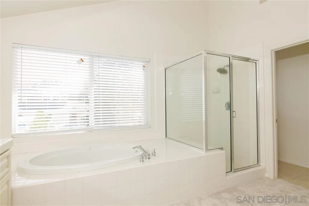 1935 Ivy Road Oceanside, CA 92054 - Photo 19 of 25 Gallery Image 19