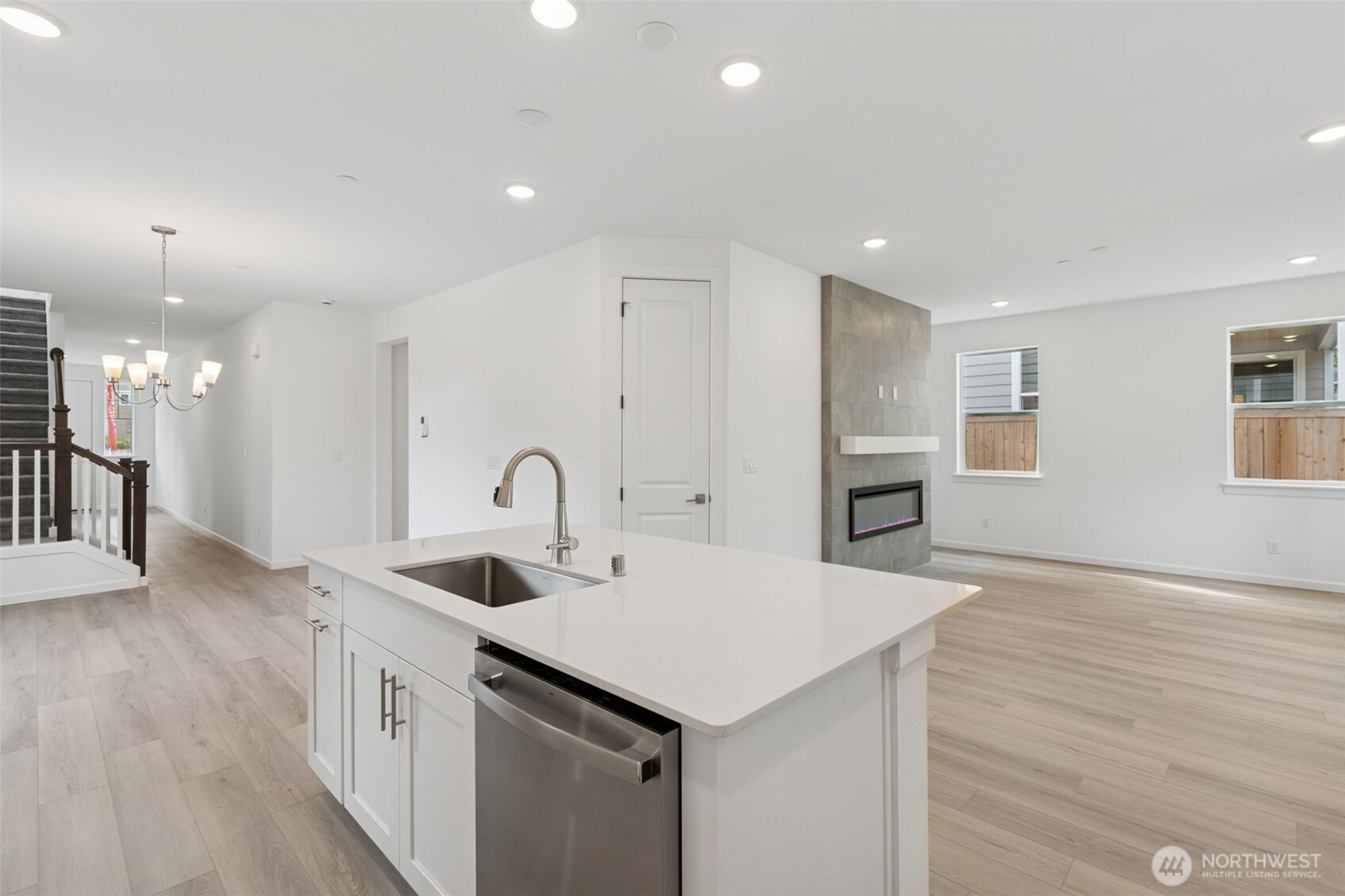 20404 97th Avenue East, Unit 1 Graham, WA 98338 - Photo 14 of 37