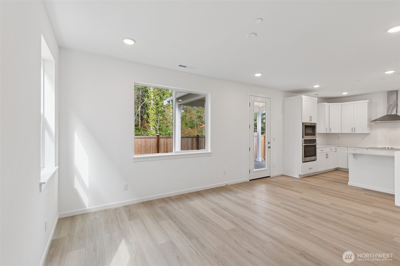 20404 97th Avenue East, Unit 1 Graham, WA 98338 - Photo 22 of 37