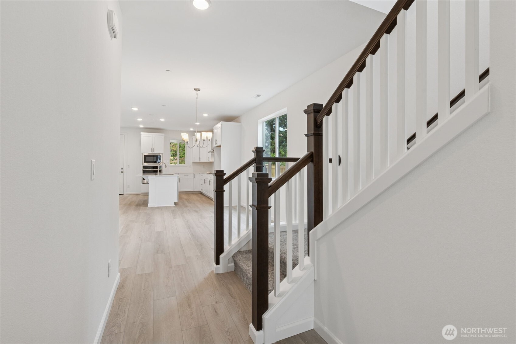 20404 97th Avenue East, Unit 1 Graham, WA 98338 - Photo 5 of 37