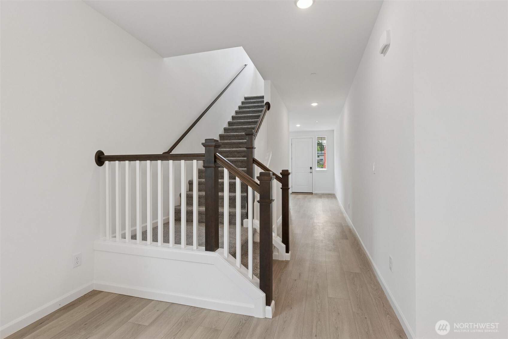 20404 97th Avenue East, Unit 1 Graham, WA 98338 - Photo 6 of 37