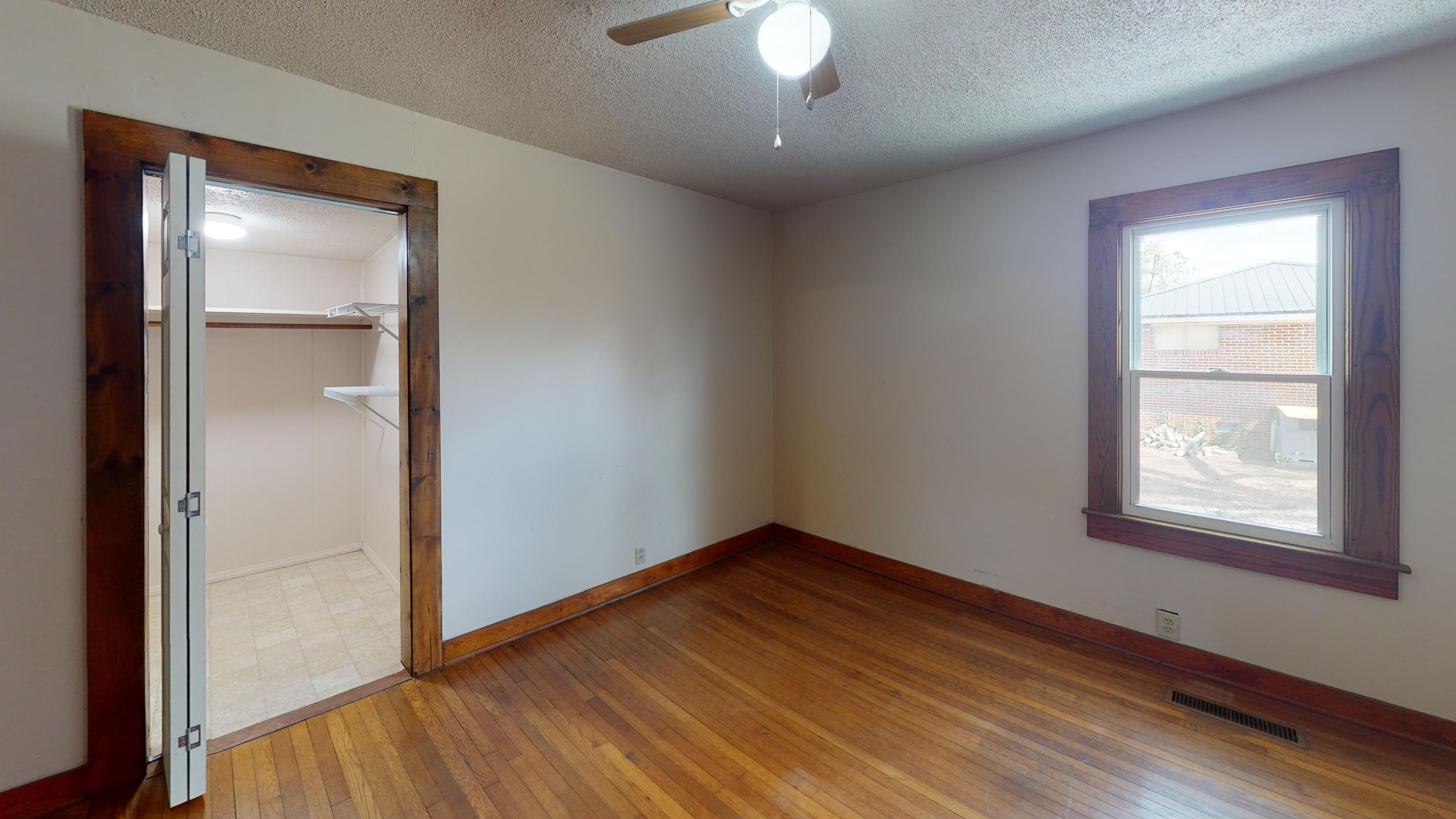 7523 Ziegler Road Chattanooga, TN 37421 - Photo 11 of 14 7523-Ziegler-Rd-Chattanooga-TN-37421-Unf