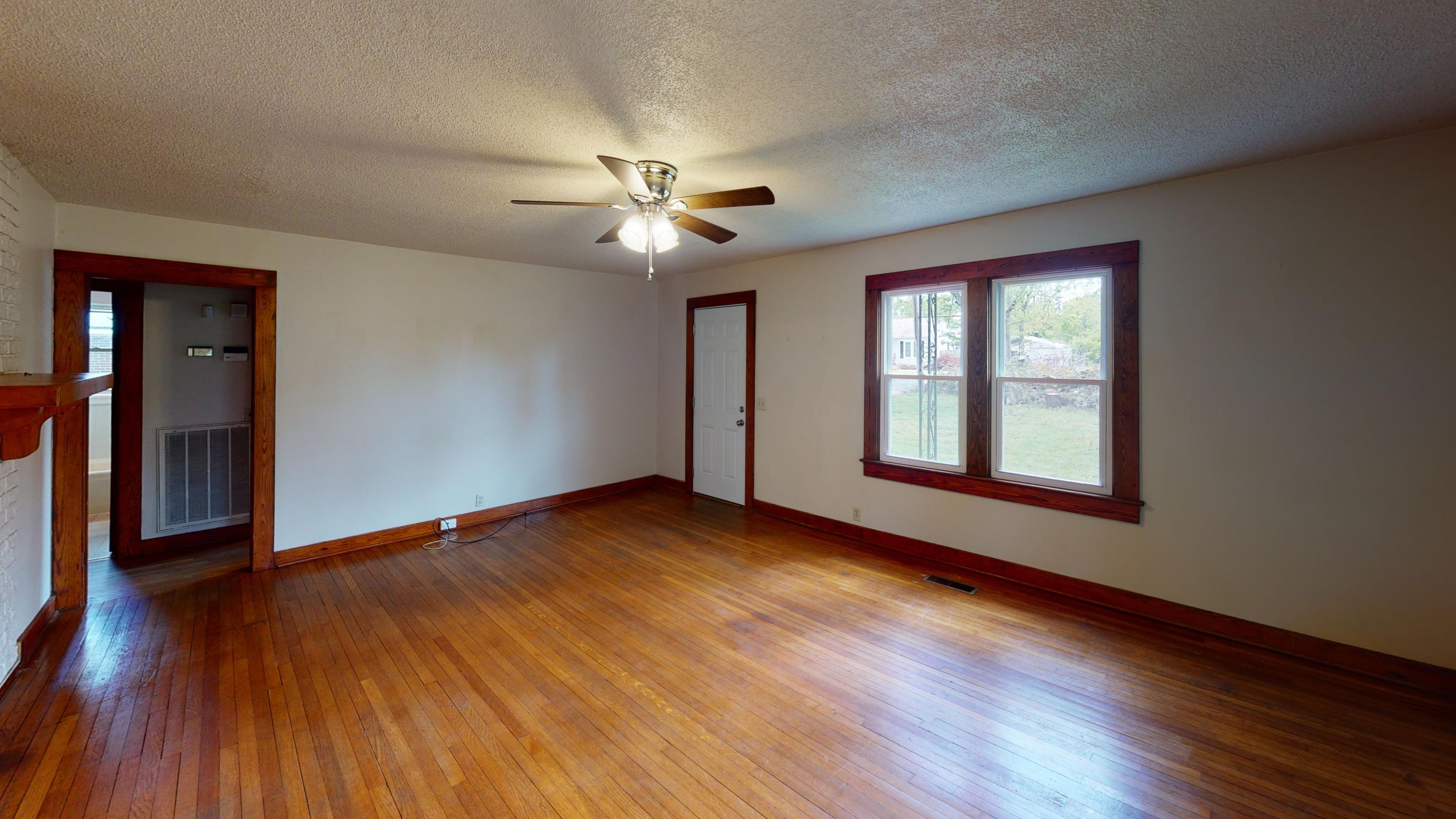 7523 Ziegler Road Chattanooga, TN 37421 - Photo 9 of 14 7523-Ziegler-Rd-Chattanooga-TN-37421-Unf