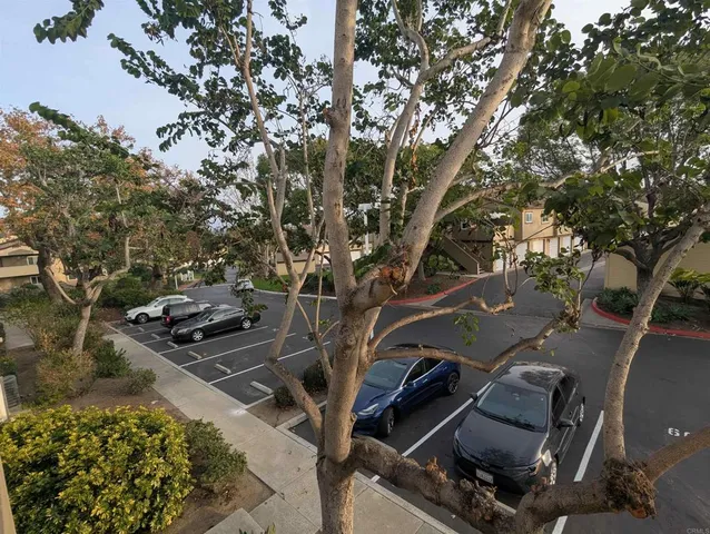 $479,000 | 5057 Los Morros Way, Unit 112, Oceanside, CA 92057