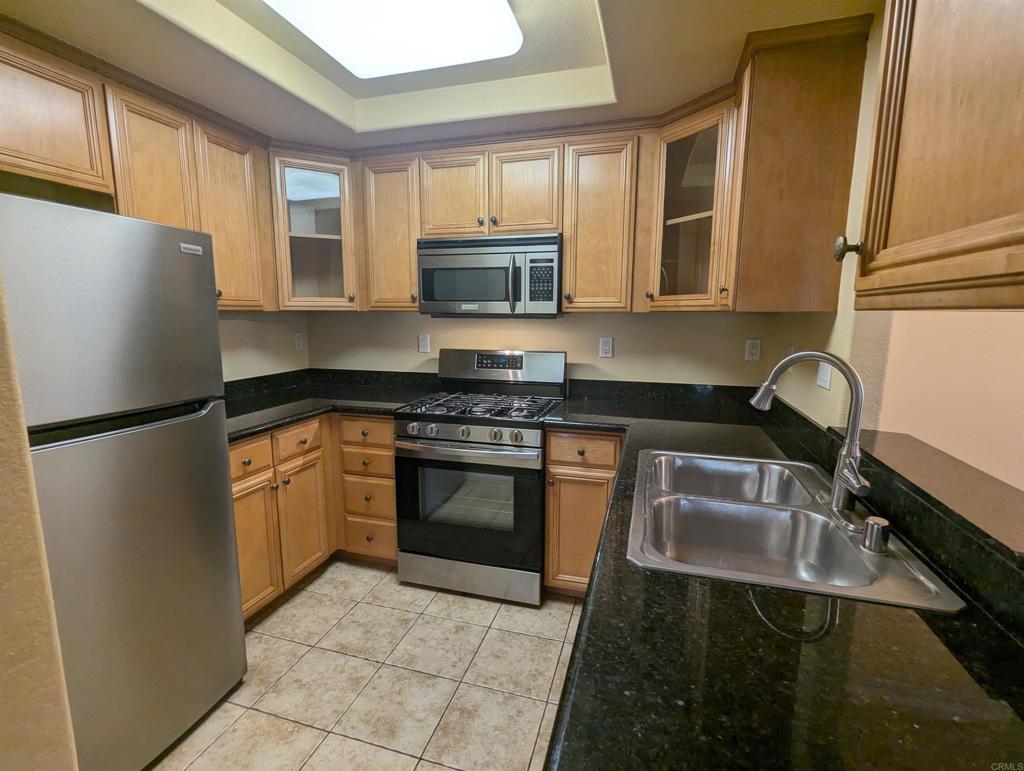 5057 Los Morros Way, Unit 112 Oceanside, CA 92057 - Photo 3 of 30