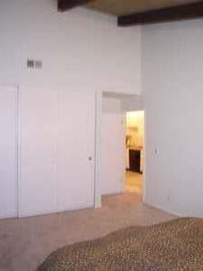 255 South Rengstorff Avenue, Unit 94 Mountain View, CA 94040 - Photo 8 of 12 a view of an empty room and window
