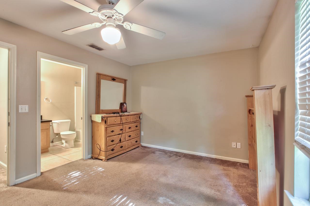 1417 Pullen Road, Unit 302 Tallahassee, FL 32303 - Photo 13 of 31