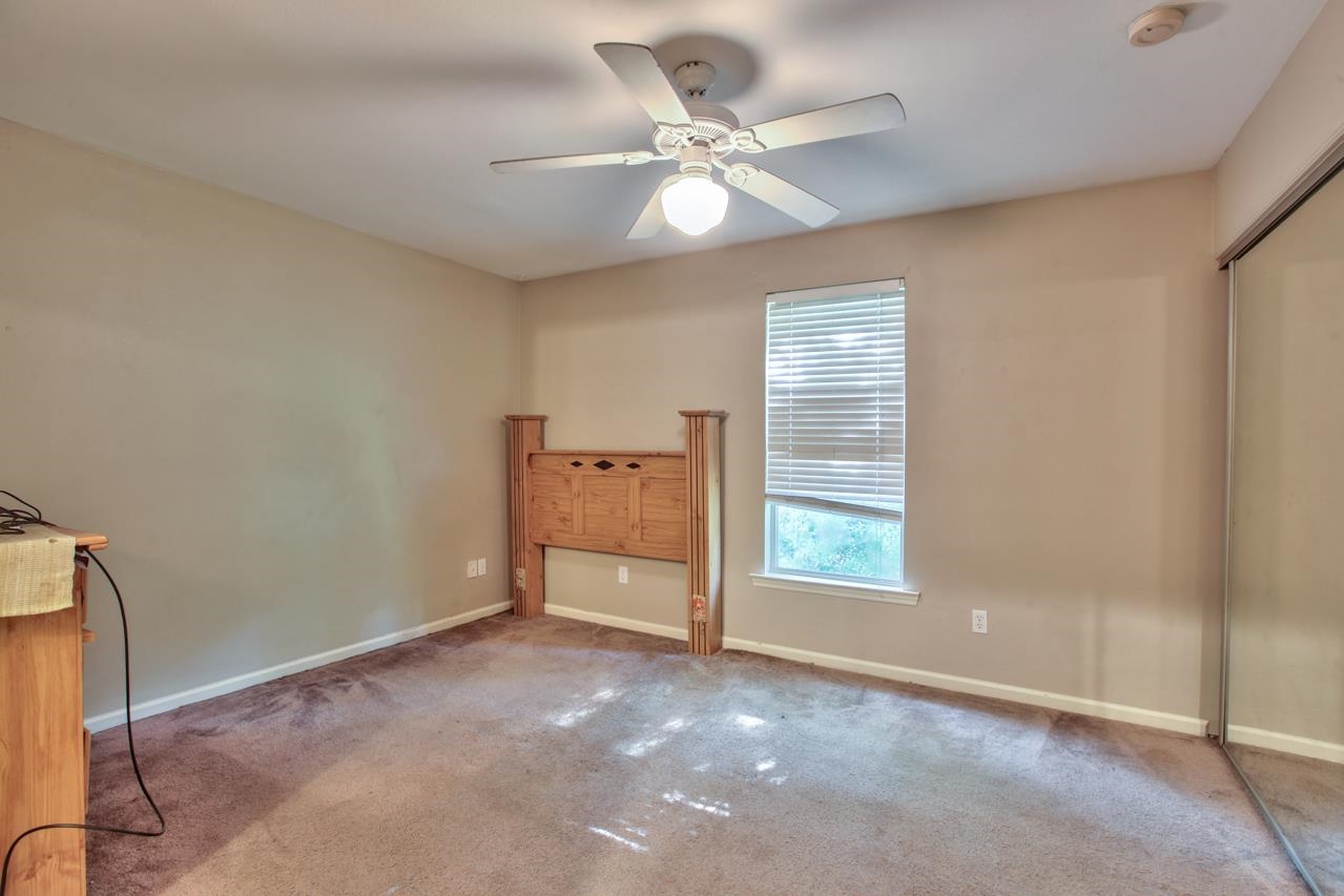 1417 Pullen Road, Unit 302 Tallahassee, FL 32303 - Photo 14 of 31