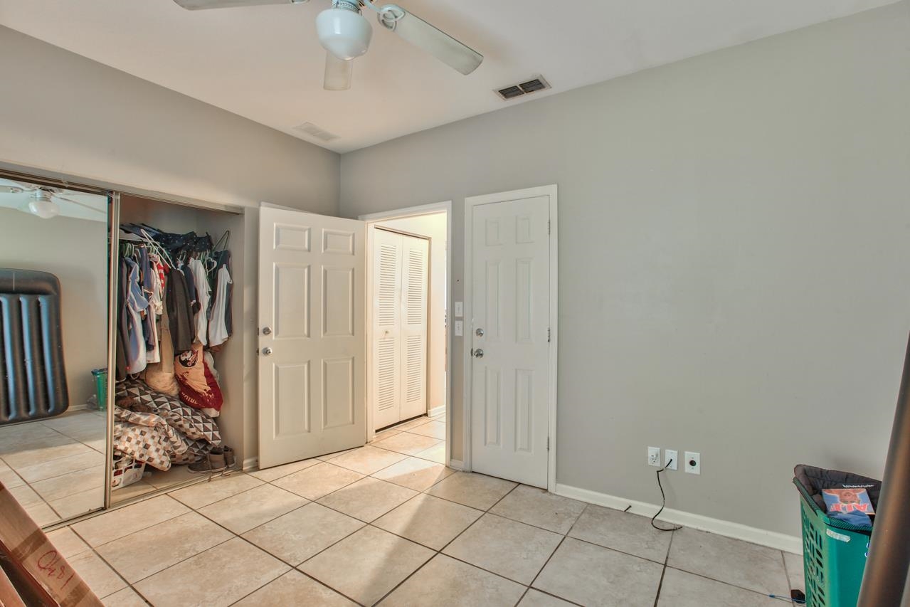 1417 Pullen Road, Unit 302 Tallahassee, FL 32303 - Photo 19 of 31