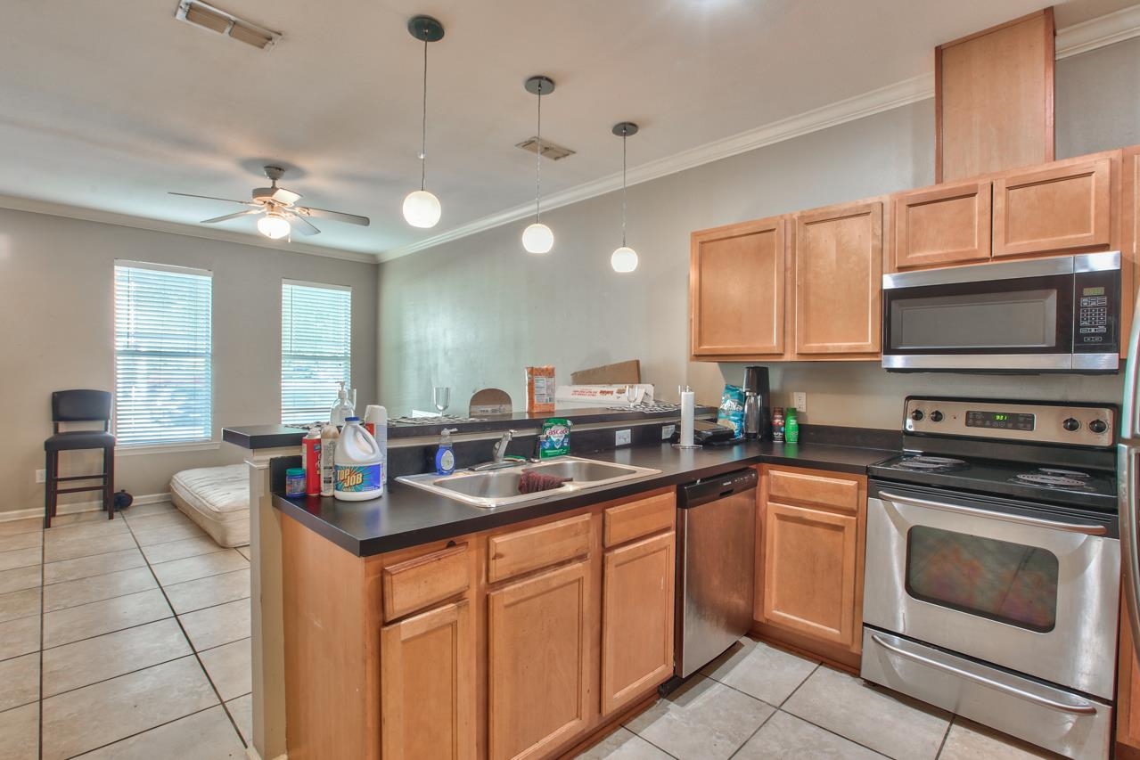 1417 Pullen Road, Unit 302 Tallahassee, FL 32303 - Photo 23 of 31