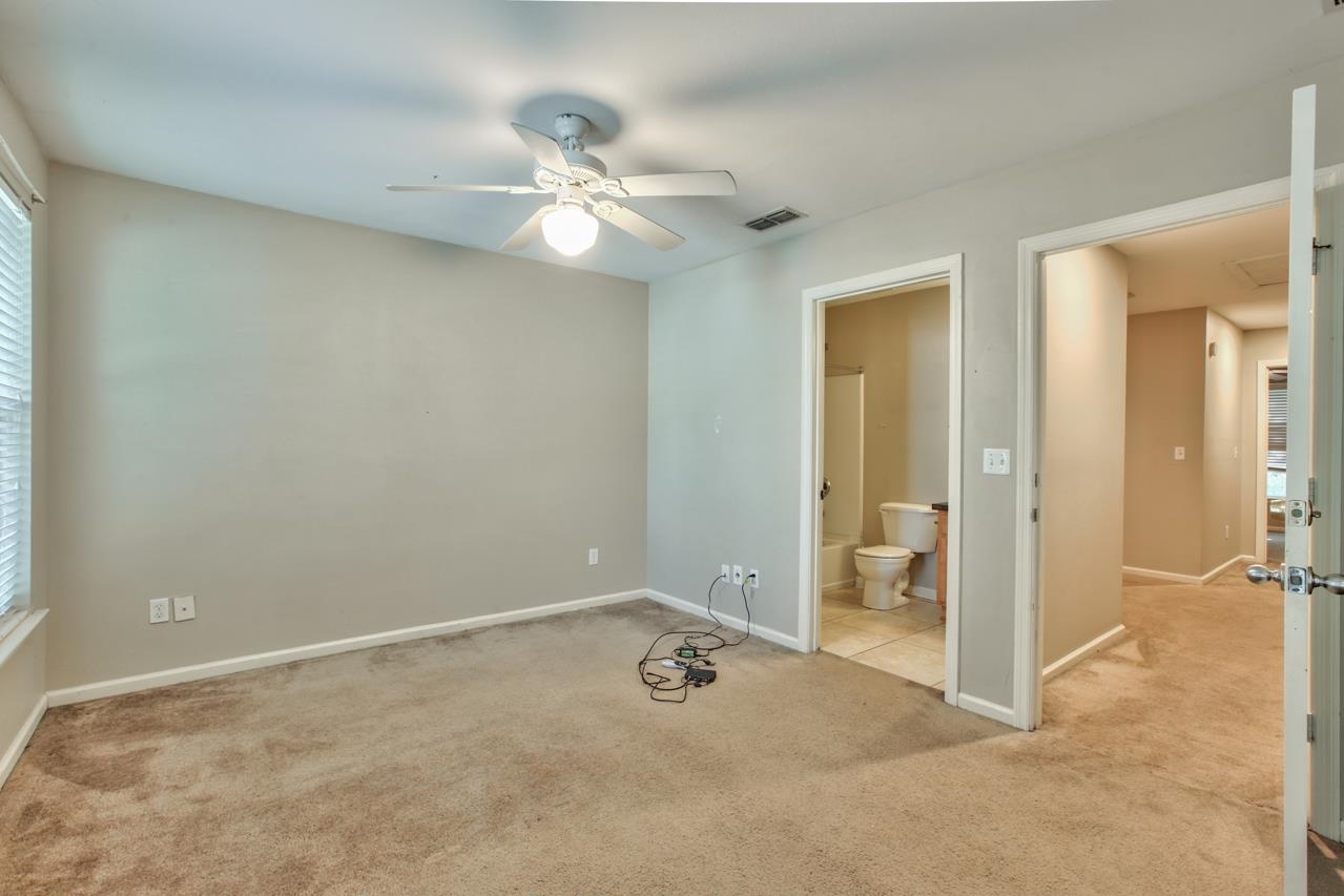 1417 Pullen Road, Unit 302 Tallahassee, FL 32303 - Photo 7 of 31