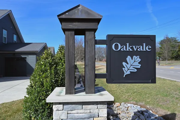 $565,000 | 553 Oakvale Lane, Mount Juliet, TN 37122