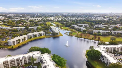 $205,000 | 9410 Poinciana Place, Unit 108, Davie, FL 33324